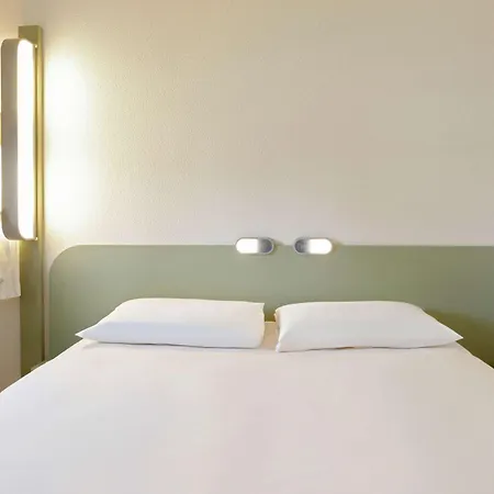 Ibis Budget Cadarache 2* Manosque