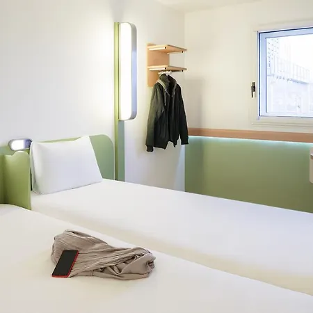 Hotel Ibis Budget Cadarache 2*